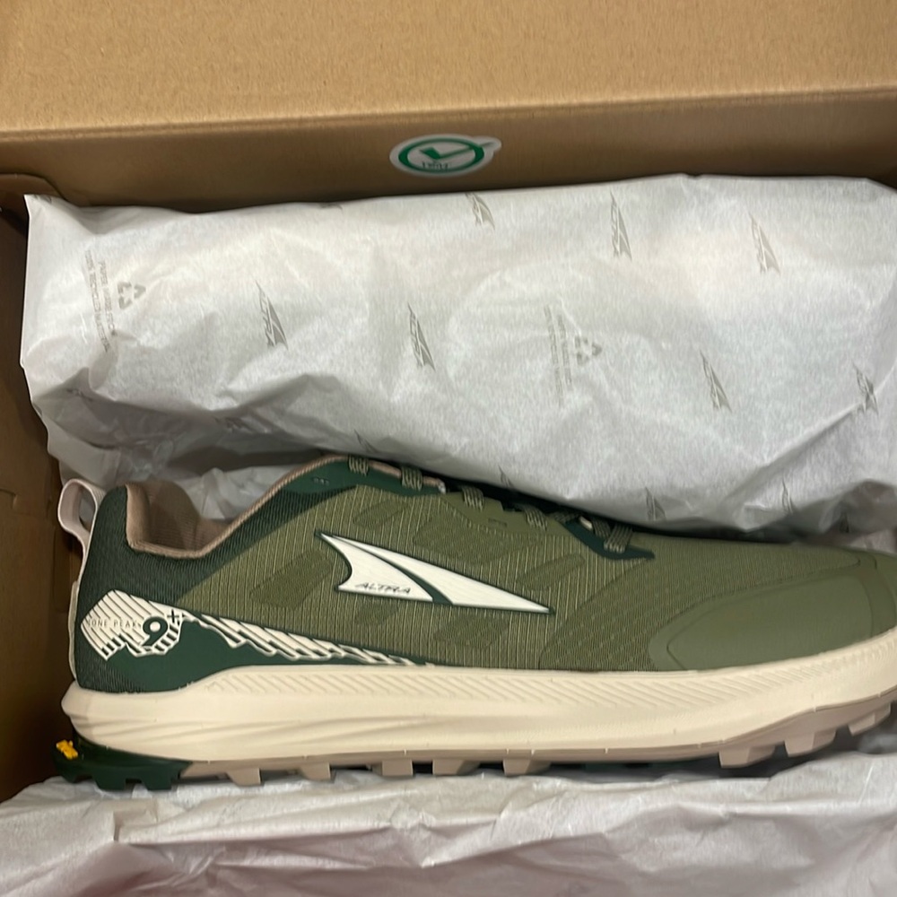 Brand new Altra Lone Peak 9+